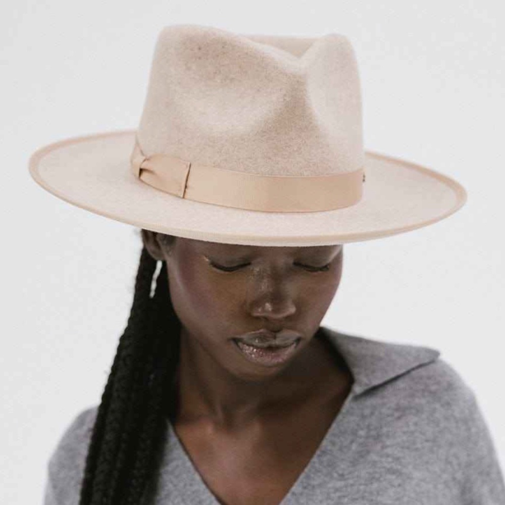 NWOT GIGI PIP Monroe Rancher Fedora Wide Brim Rancher in Oatmeal Size S/M (57)